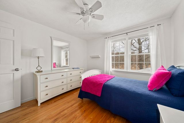 5 Carpenter Ln, Marshfield, MA 02050