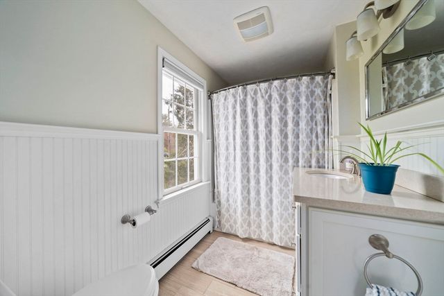 5 Carpenter Ln, Marshfield, MA 02050