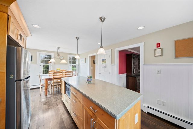 5 Carpenter Ln, Marshfield, MA 02050