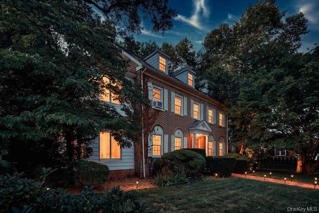 70 Frederick Place, Mount Vernon, NY 10552