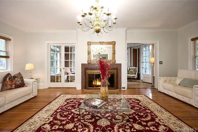 70 Frederick Place, Mount Vernon, NY 10552