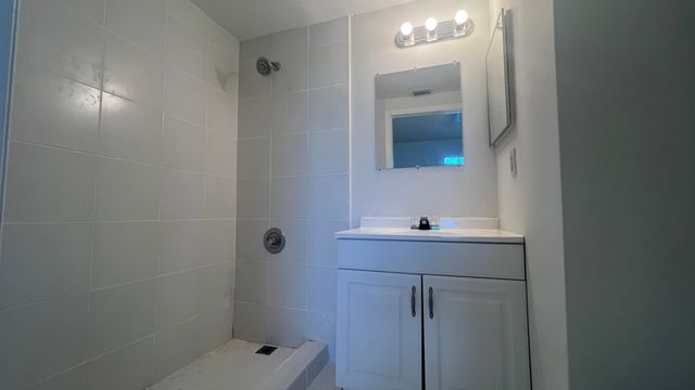 735 SW 148th Avenue 1702, Sunrise, FL 33325
