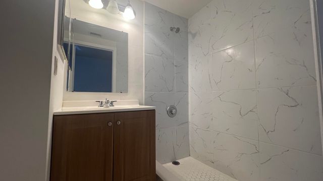 735 SW 148th Avenue 1702, Sunrise, FL 33325