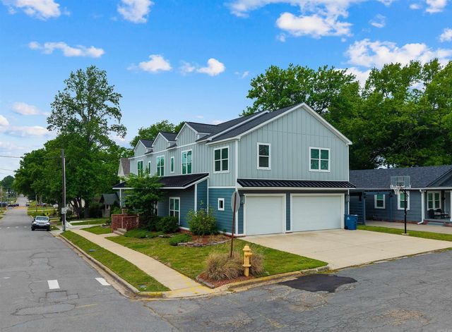 305 W Cross Street, Benton, AR 72015