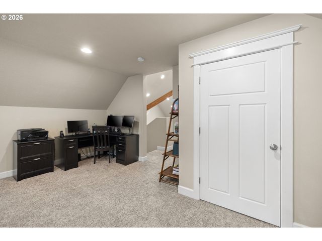 16302 S UNION MILLS Rd, Mulino, OR 97042