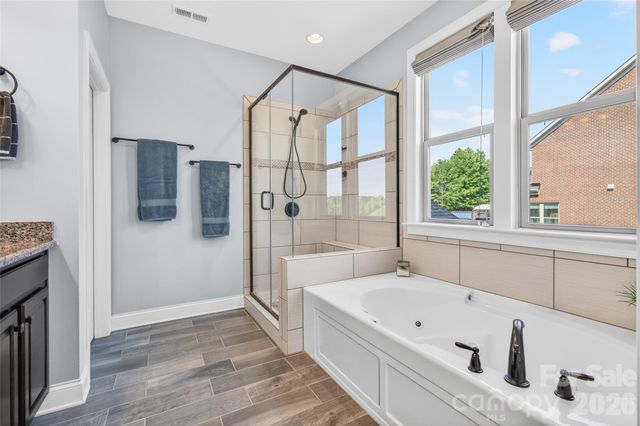 6410 Willow Farm Drive, Denver, NC 28037
