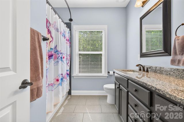 6410 Willow Farm Drive, Denver, NC 28037