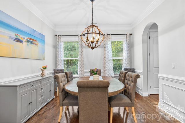 6410 Willow Farm Drive, Denver, NC 28037