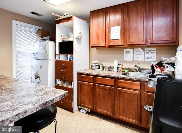 1512 GOOD HOPE (MARION BARRY AVE) RD SE, Washington, DC 20020