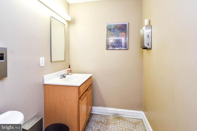 1512 GOOD HOPE (MARION BARRY AVE) RD SE, Washington, DC 20020