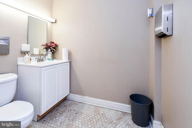 1512 GOOD HOPE (MARION BARRY AVE) RD SE, Washington, DC 20020