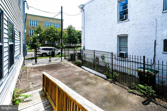 1512 GOOD HOPE (MARION BARRY AVE) RD SE, Washington, DC 20020