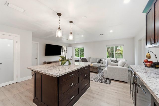 11700 NW 27th Street, Plantation, FL 33323
