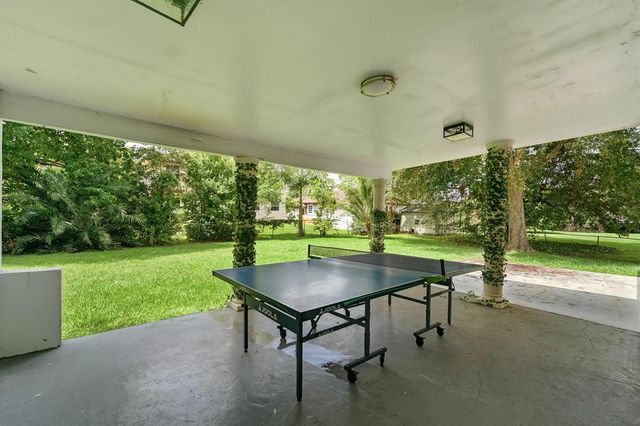 11700 NW 27th Street, Plantation, FL 33323