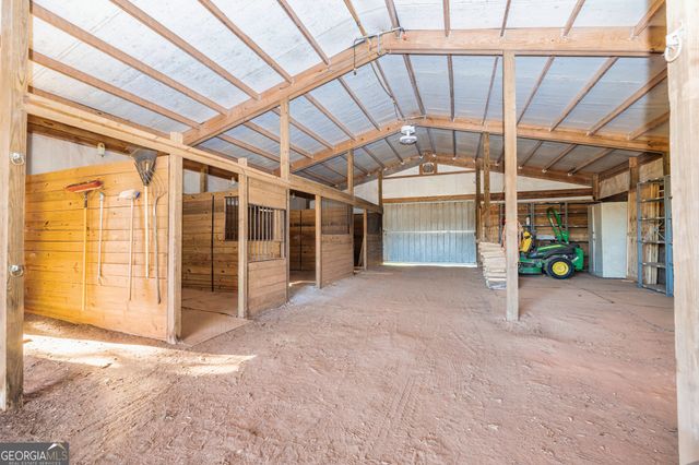 175 Joe Brown Road, Newnan, GA 30263