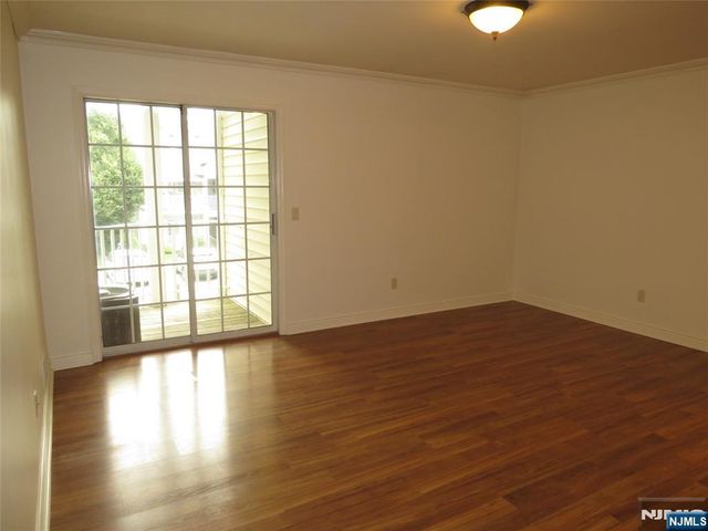 993 Boxwood Court 993, Mahwah, NJ 07430