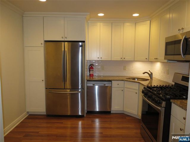 993 Boxwood Court 993, Mahwah, NJ 07430