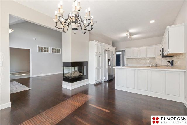 9930 S 172nd Circle, Omaha, NE 68136