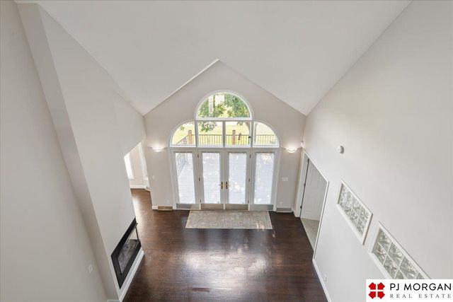 9930 S 172nd Circle, Omaha, NE 68136