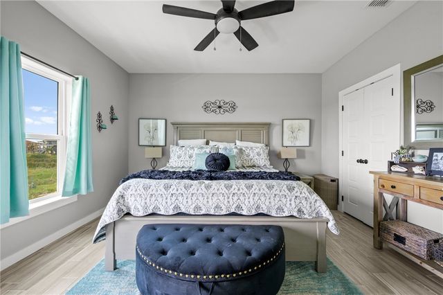 3087 S 11th St 500, Port Aransas, TX 78373