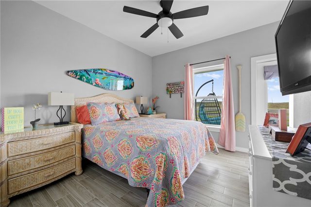 3087 S 11th St 500, Port Aransas, TX 78373