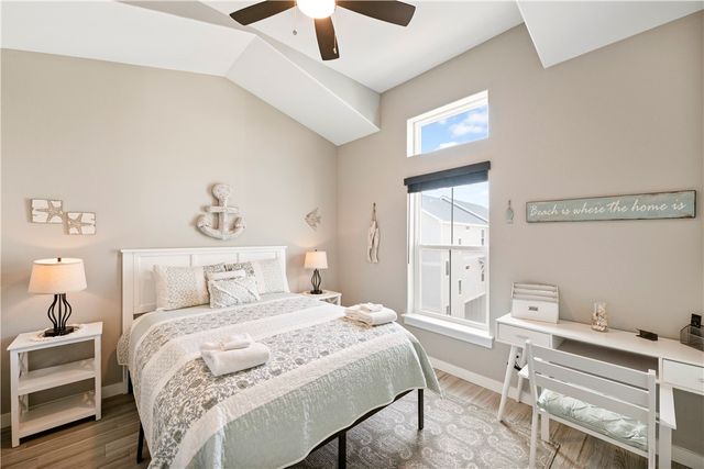 3087 S 11th St 500, Port Aransas, TX 78373