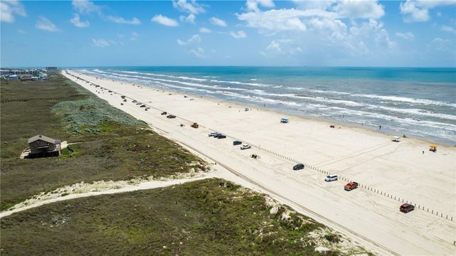 3087 S 11th St 500, Port Aransas, TX 78373
