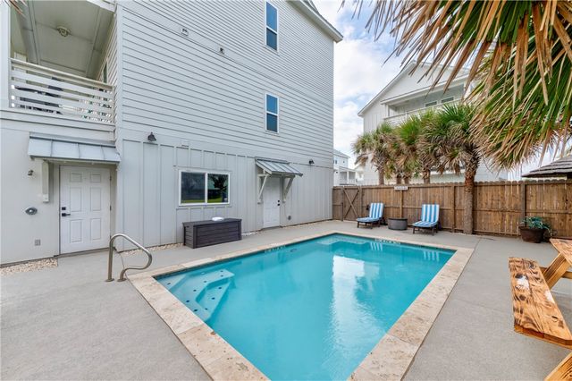 3087 S 11th St 500, Port Aransas, TX 78373
