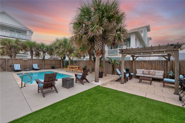 3087 S 11th St 500, Port Aransas, TX 78373
