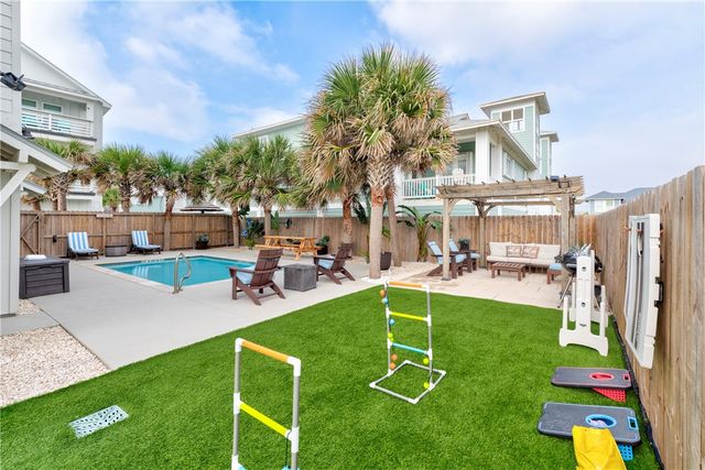 3087 S 11th St 500, Port Aransas, TX 78373