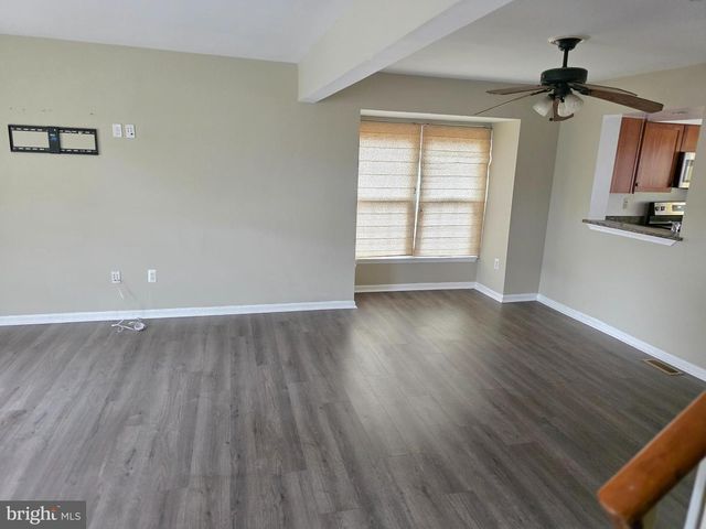 14100 OAKPOINTE DR, Laurel, MD 20707