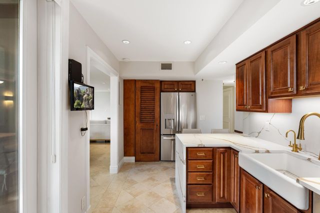 6895 Willow Wood Drive 1011, Boca Raton, FL 33434