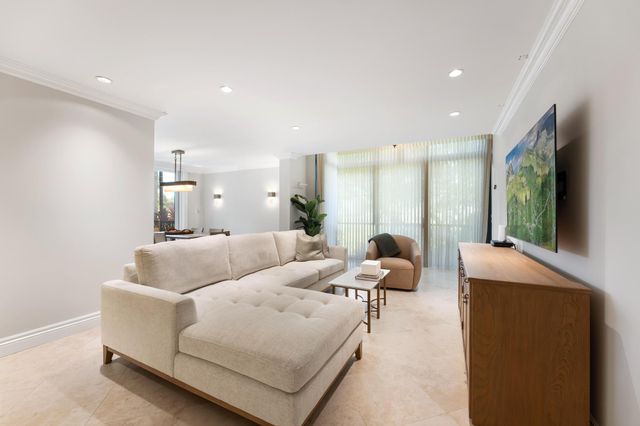 6895 Willow Wood Drive 1011, Boca Raton, FL 33434