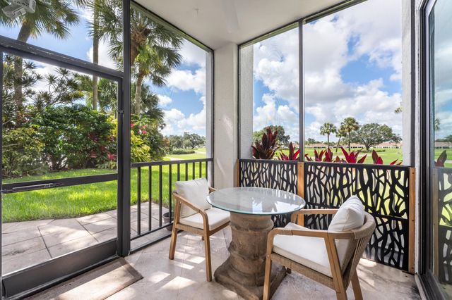 6895 Willow Wood Drive 1011, Boca Raton, FL 33434
