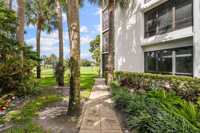 6895 Willow Wood Drive 1011, Boca Raton, FL 33434