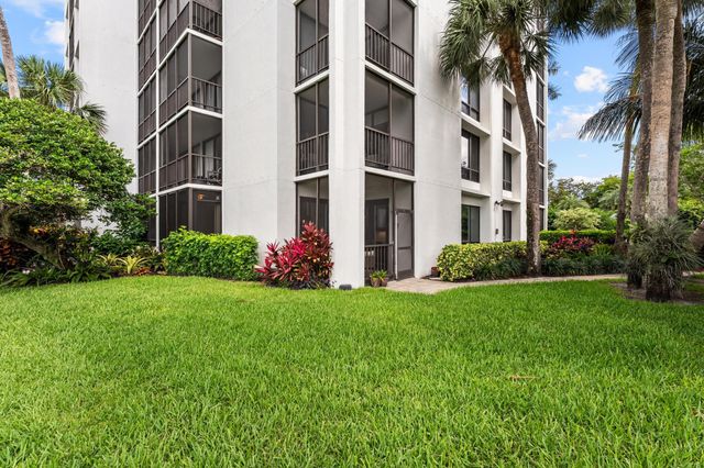 6895 Willow Wood Drive 1011, Boca Raton, FL 33434