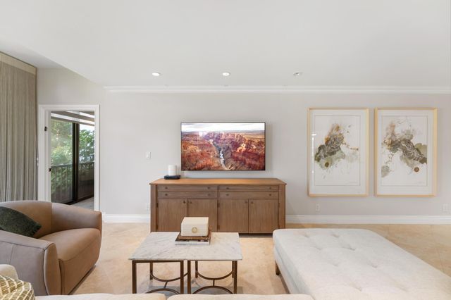 6895 Willow Wood Drive 1011, Boca Raton, FL 33434