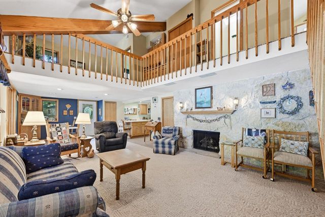 N7866 Kettle Moraine DRIVE, Whitewater, WI 53190