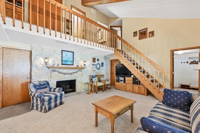 N7866 Kettle Moraine DRIVE, Whitewater, WI 53190