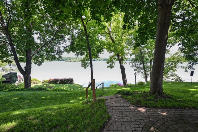 N7866 Kettle Moraine DRIVE, Whitewater, WI 53190