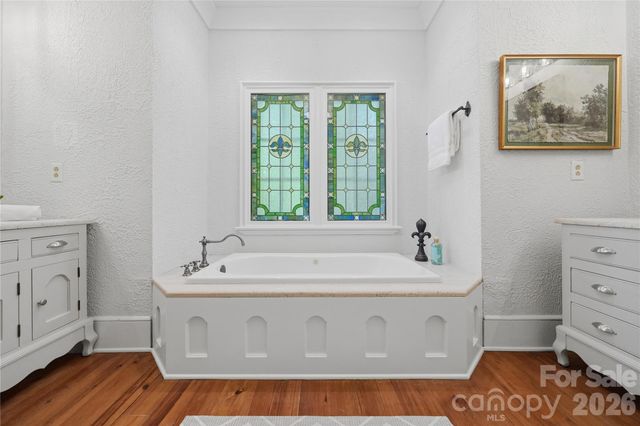 2418 La Maison Drive, Charlotte, NC 28226