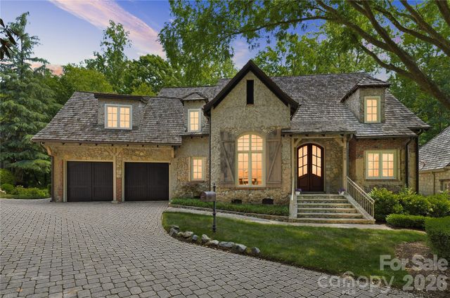 2418 La Maison Drive, Charlotte, NC 28226