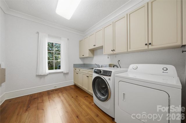 2418 La Maison Drive, Charlotte, NC 28226