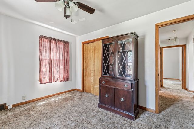 1716 10th Avenue, East Moline, IL 61244