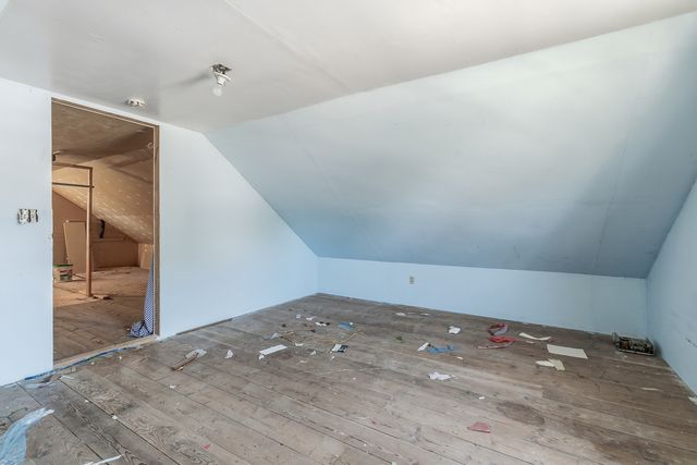 1716 10th Avenue, East Moline, IL 61244