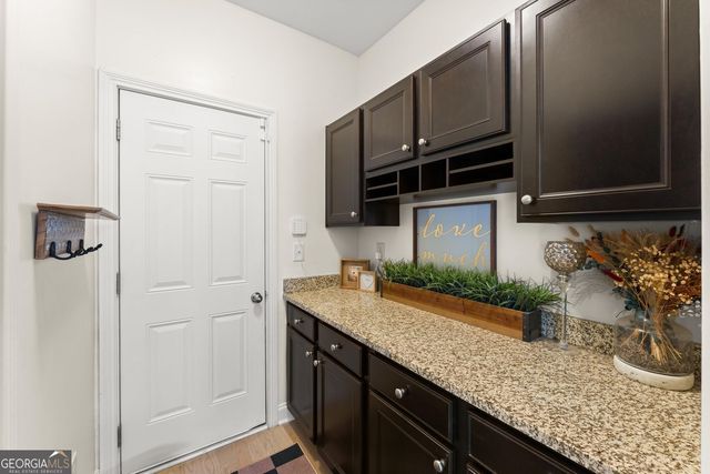 706 Paint Horse Drive, Canton, GA 30115