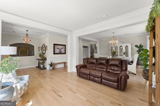706 Paint Horse Drive, Canton, GA 30115