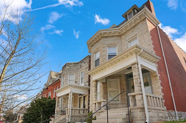 4212 Castleman Avenue, St Louis, MO 63110