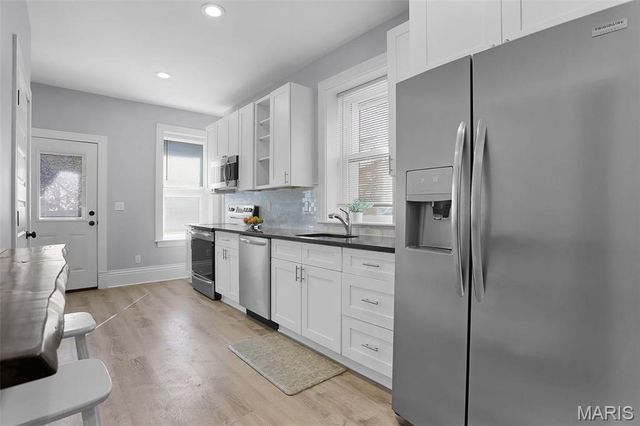 4212 Castleman Avenue, St Louis, MO 63110