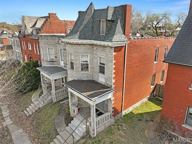 4212 Castleman Avenue, St Louis, MO 63110